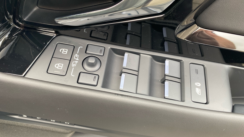 Land Rover Range Rover Evoque 1.5 P270e Autobiography 5dr Auto [Revised] Hatchback